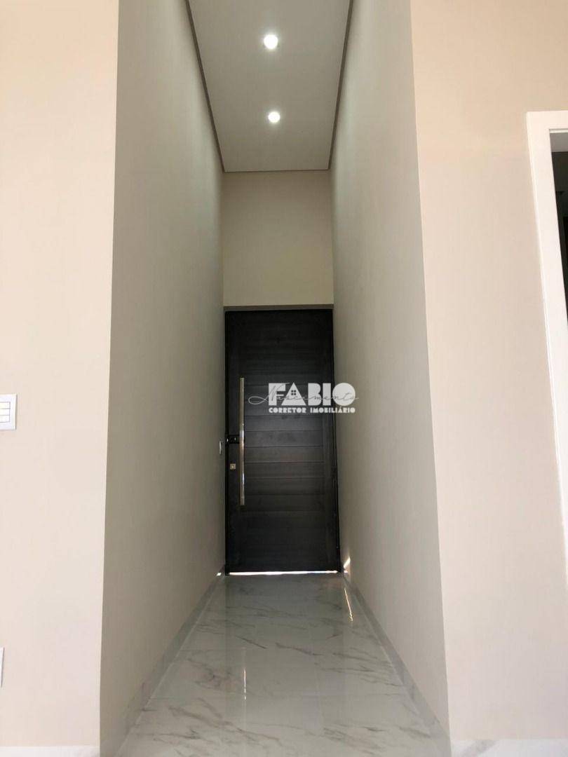 Casa à venda com 3 quartos, 152m² - Foto 8