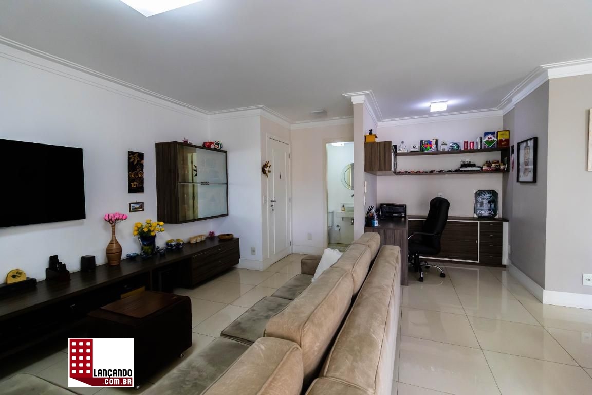 Apartamento à venda com 3 quartos, 164m² - Foto 1