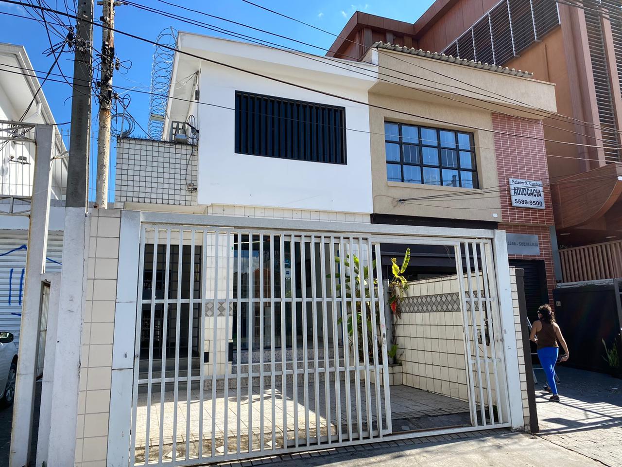 Casa à venda e aluguel com 3 quartos, 220m² - Foto 16