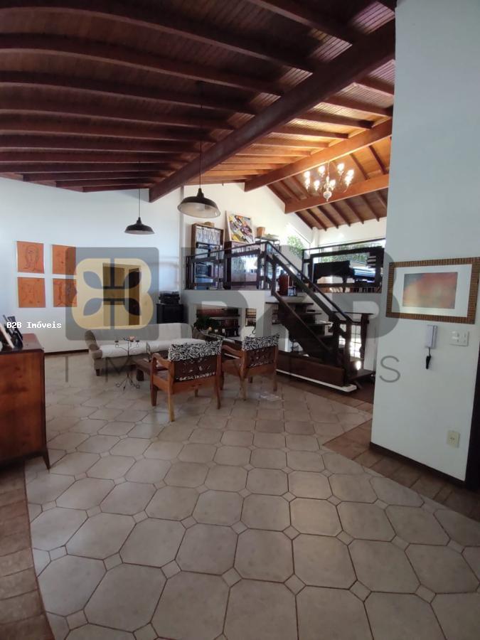 Casa de Condomínio à venda com 4 quartos, 440m² - Foto 9