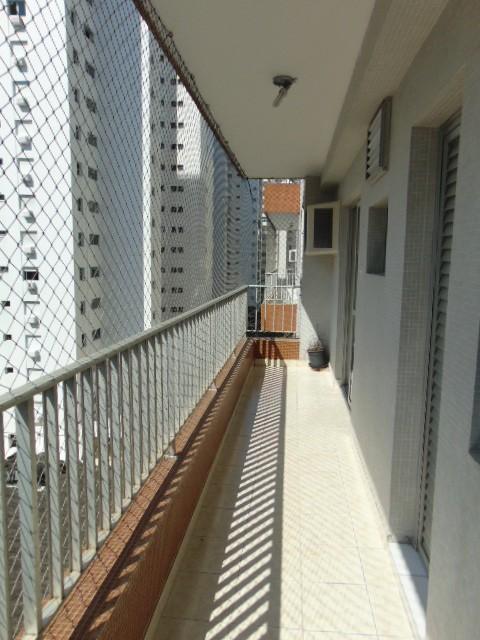 Apartamento à venda com 1 quarto, 45m² - Foto 9