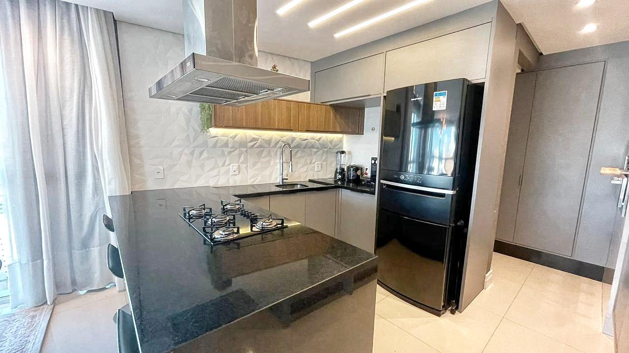 Apartamento à venda com 3 quartos, 128m² - Foto 17