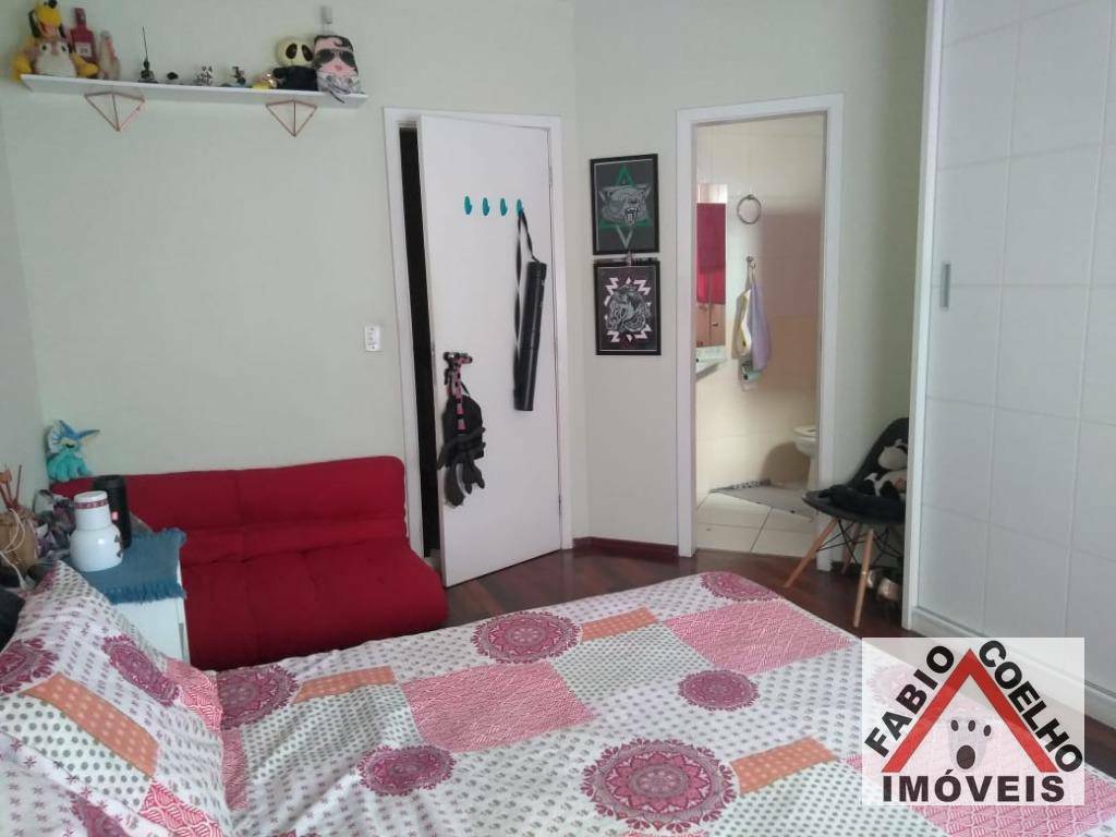 Sobrado à venda com 3 quartos, 210m² - Foto 28