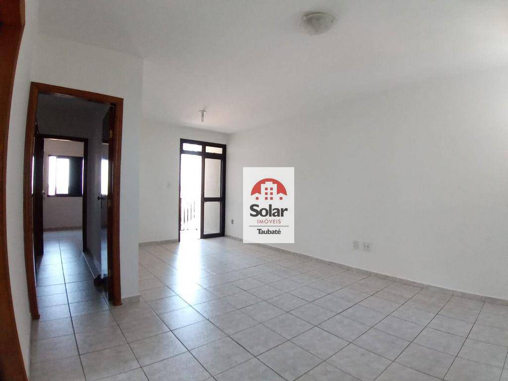 Apartamento à venda com 2 quartos, 75m² - Foto 2