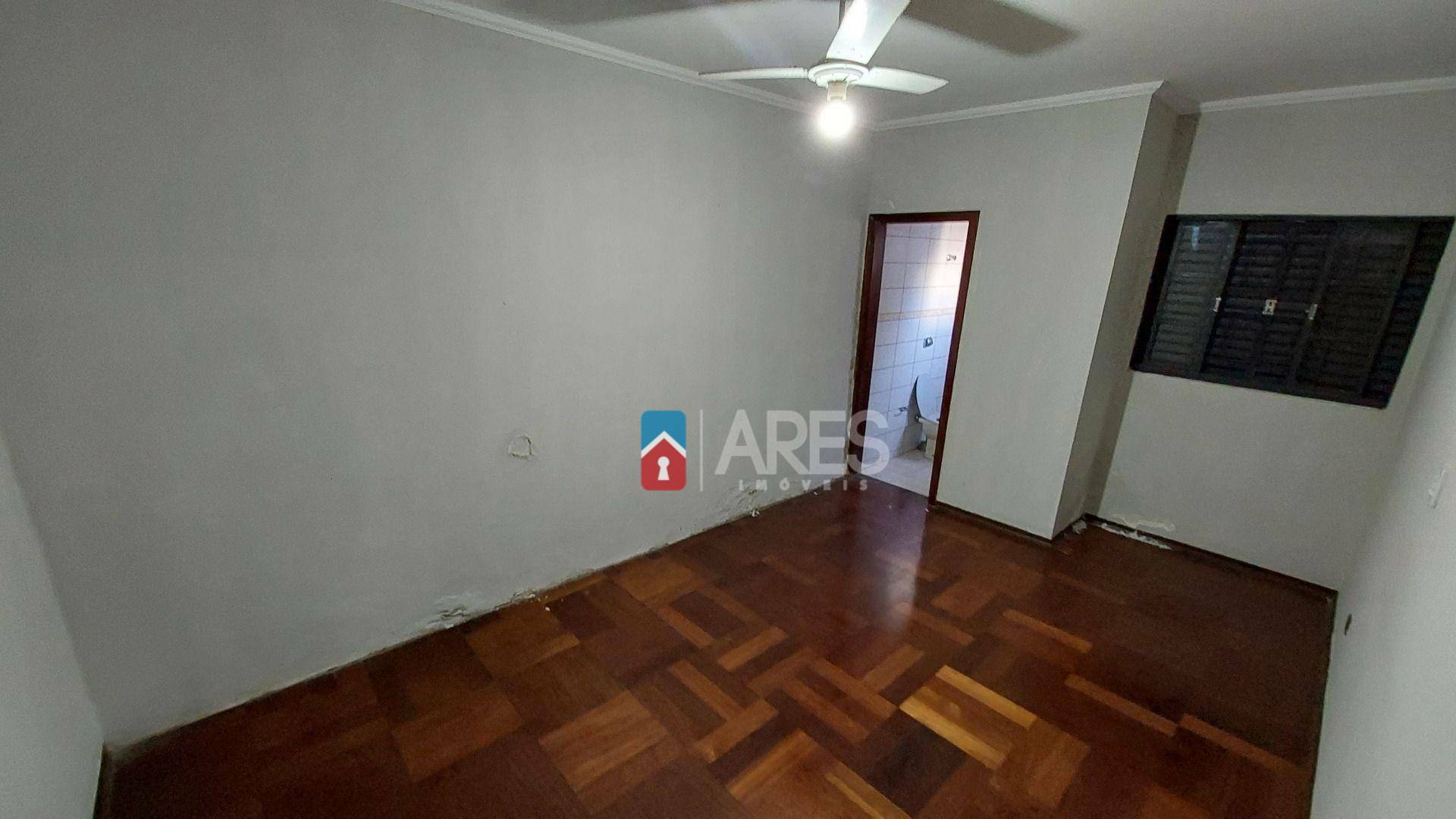 Casa à venda com 3 quartos, 188m² - Foto 10