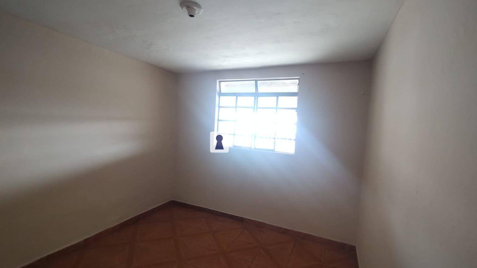 Casa para alugar com 2 quartos, 60m² - Foto 7