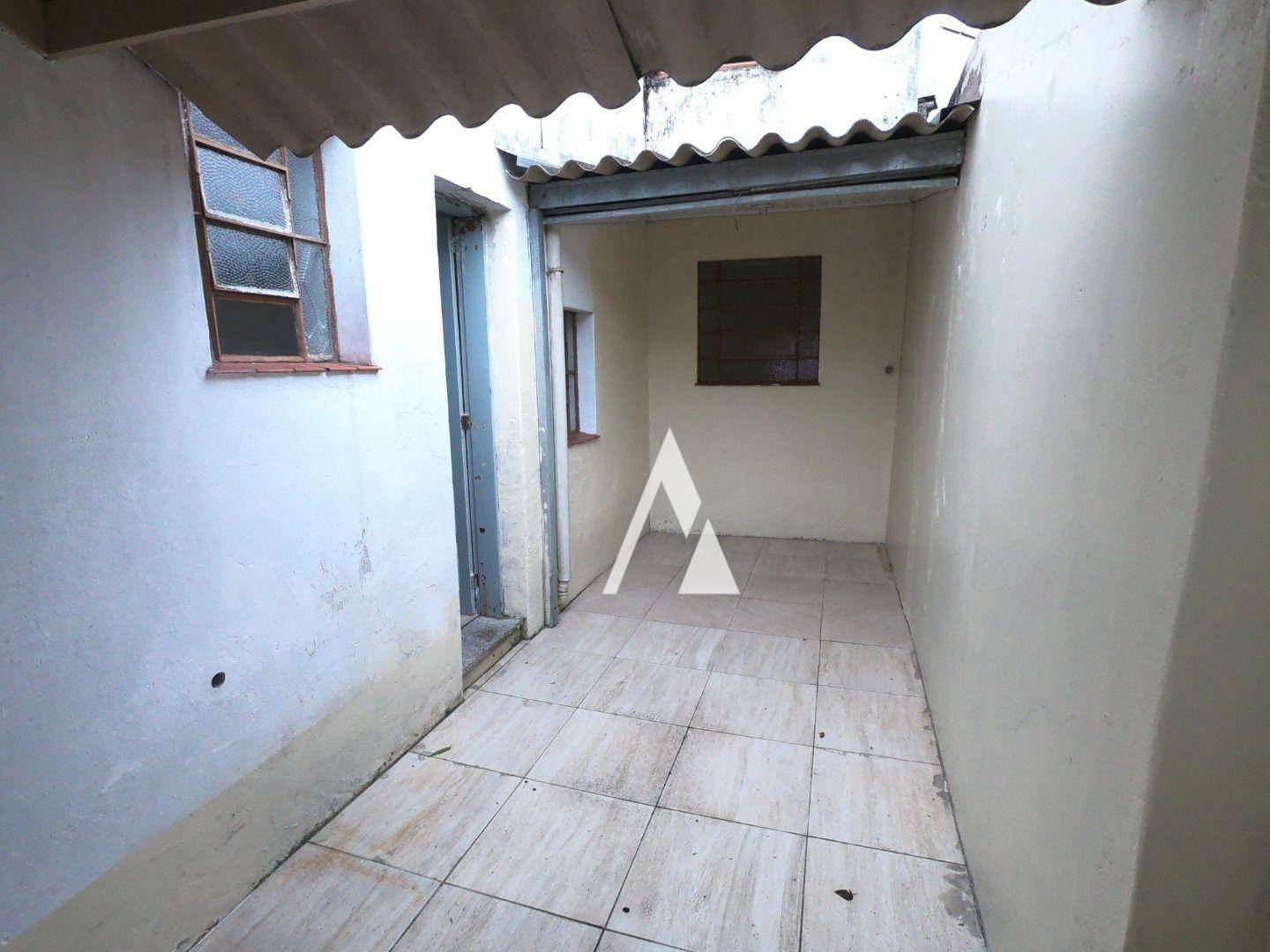 Casa para alugar com 2 quartos, 100M2 - Foto 15