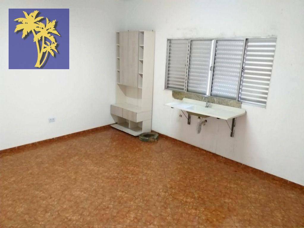 Casa para alugar com 2 quartos, 170m² - Foto 5