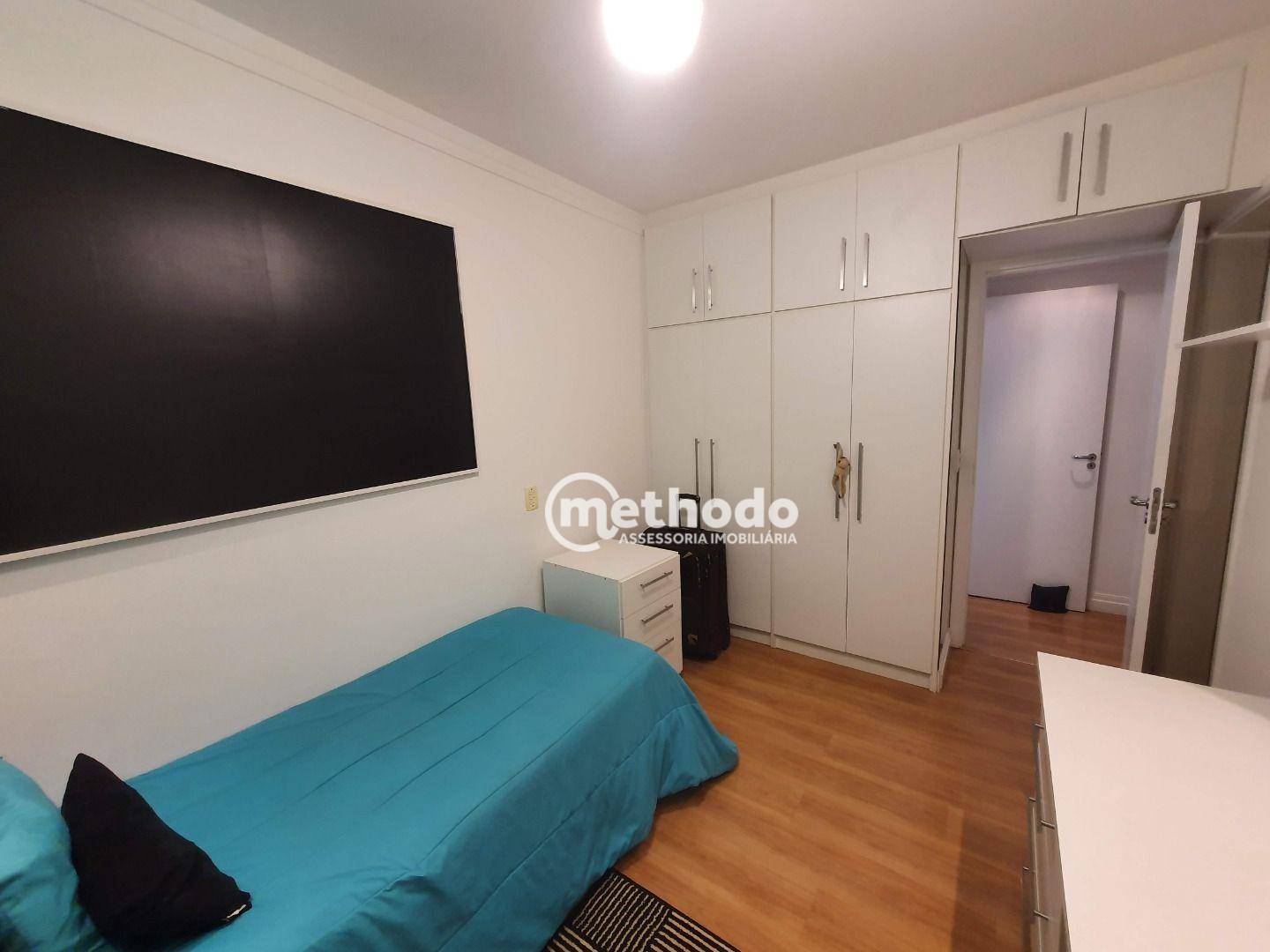 Apartamento à venda com 3 quartos, 137m² - Foto 11