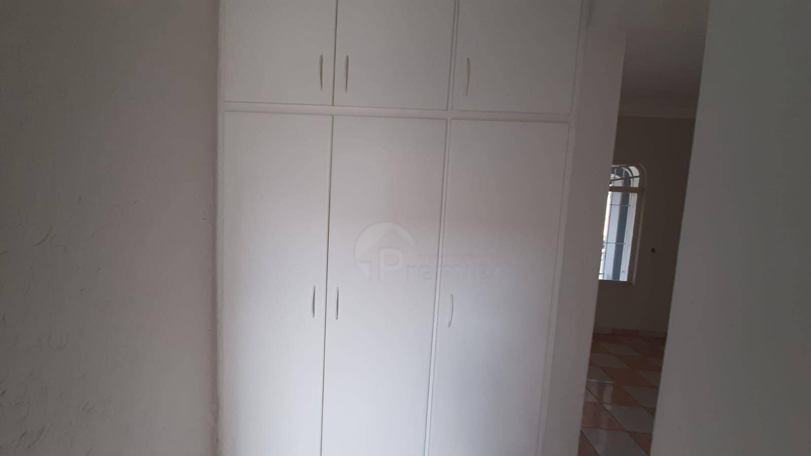 Casa à venda com 3 quartos, 190m² - Foto 17