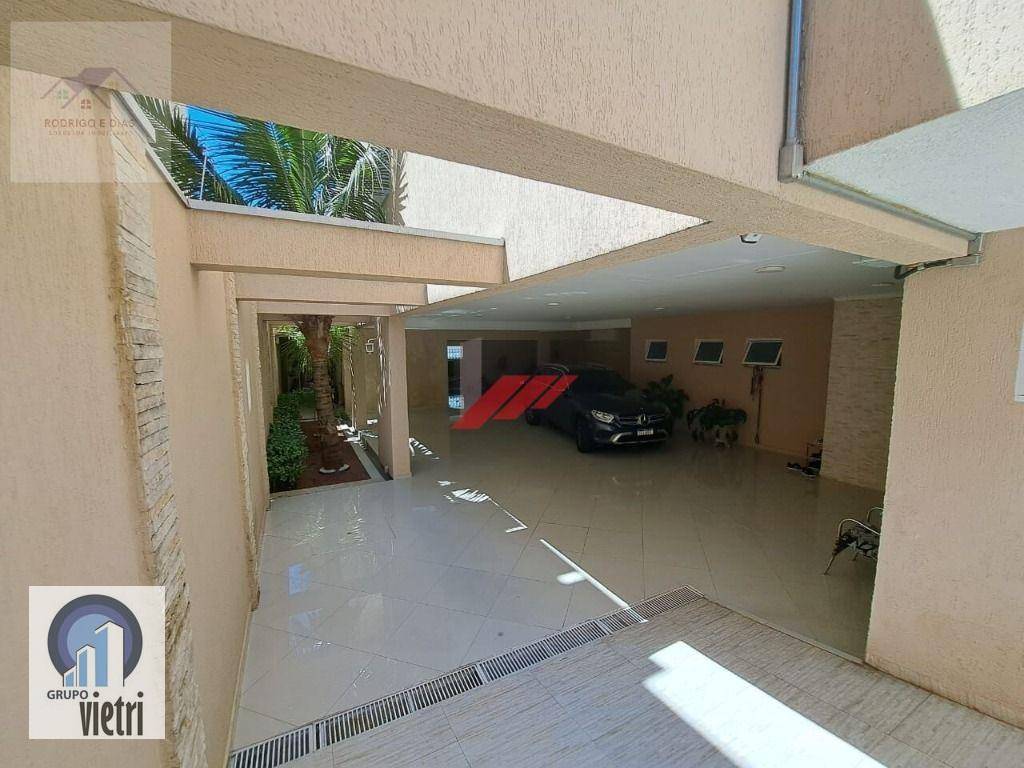 Sobrado à venda com 3 quartos, 600m² - Foto 13