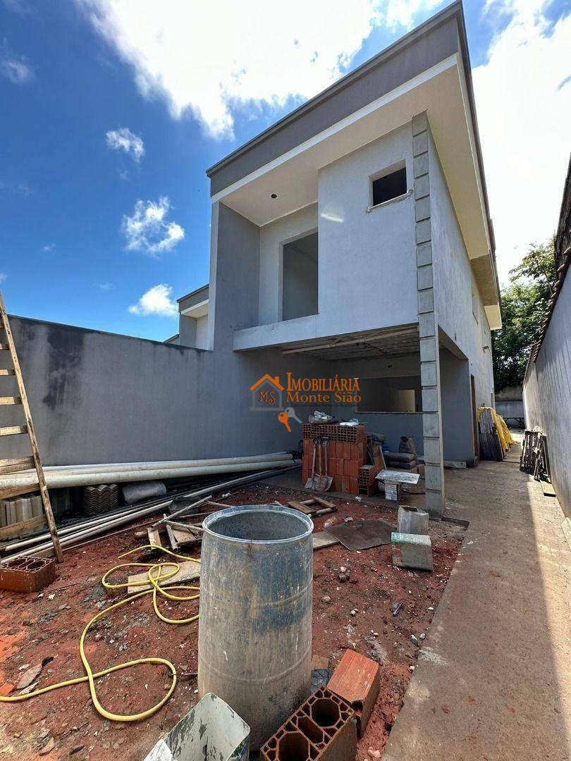 Sobrado à venda com 3 quartos, 90m² - Foto 1