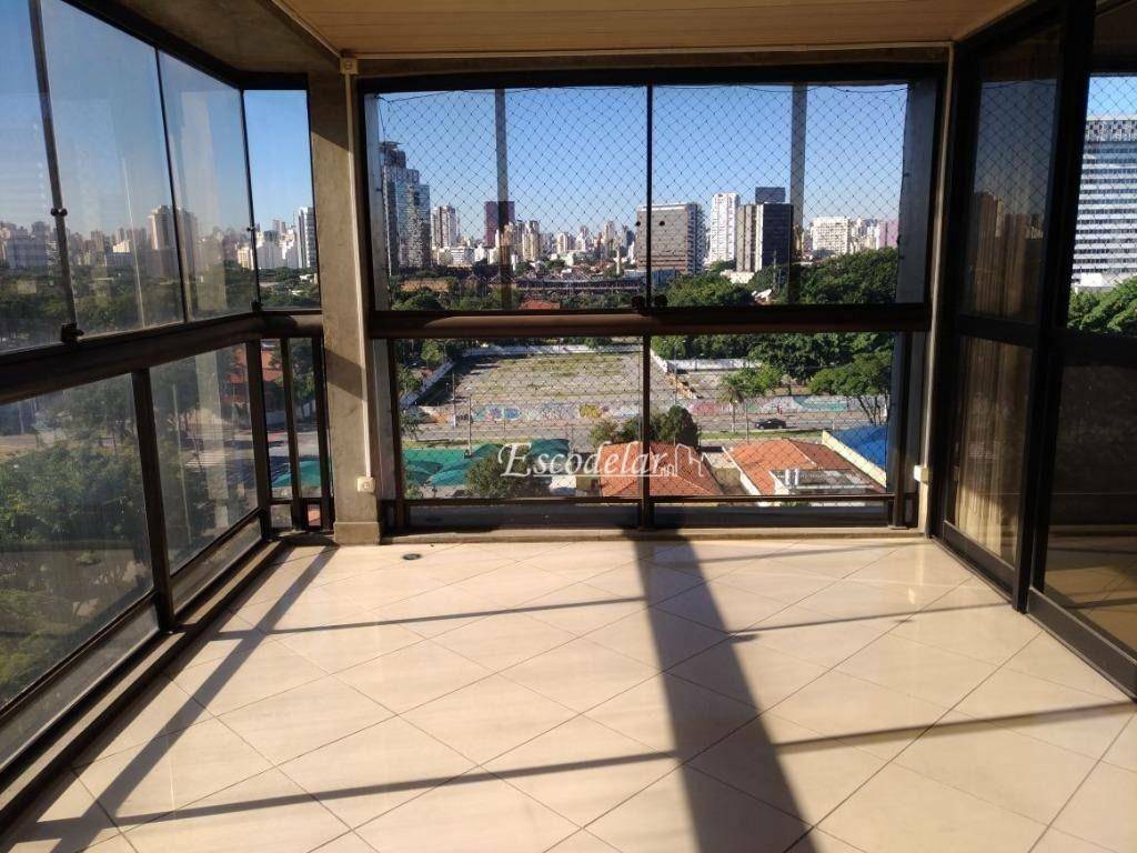 Cobertura à venda com 4 quartos, 659m² - Foto 1