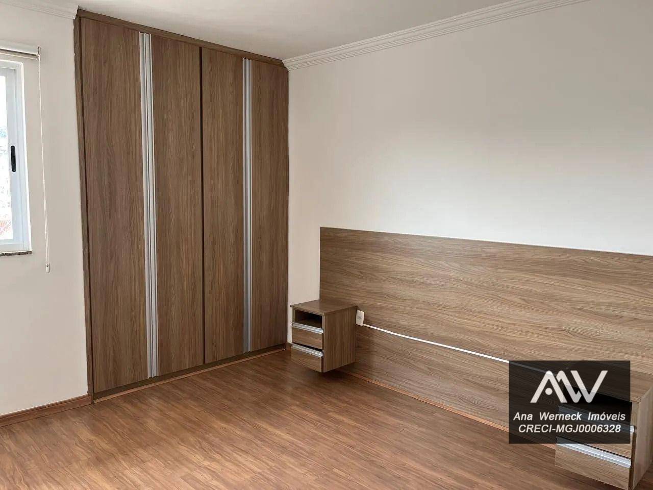 Apartamento à venda com 2 quartos, 70m² - Foto 2