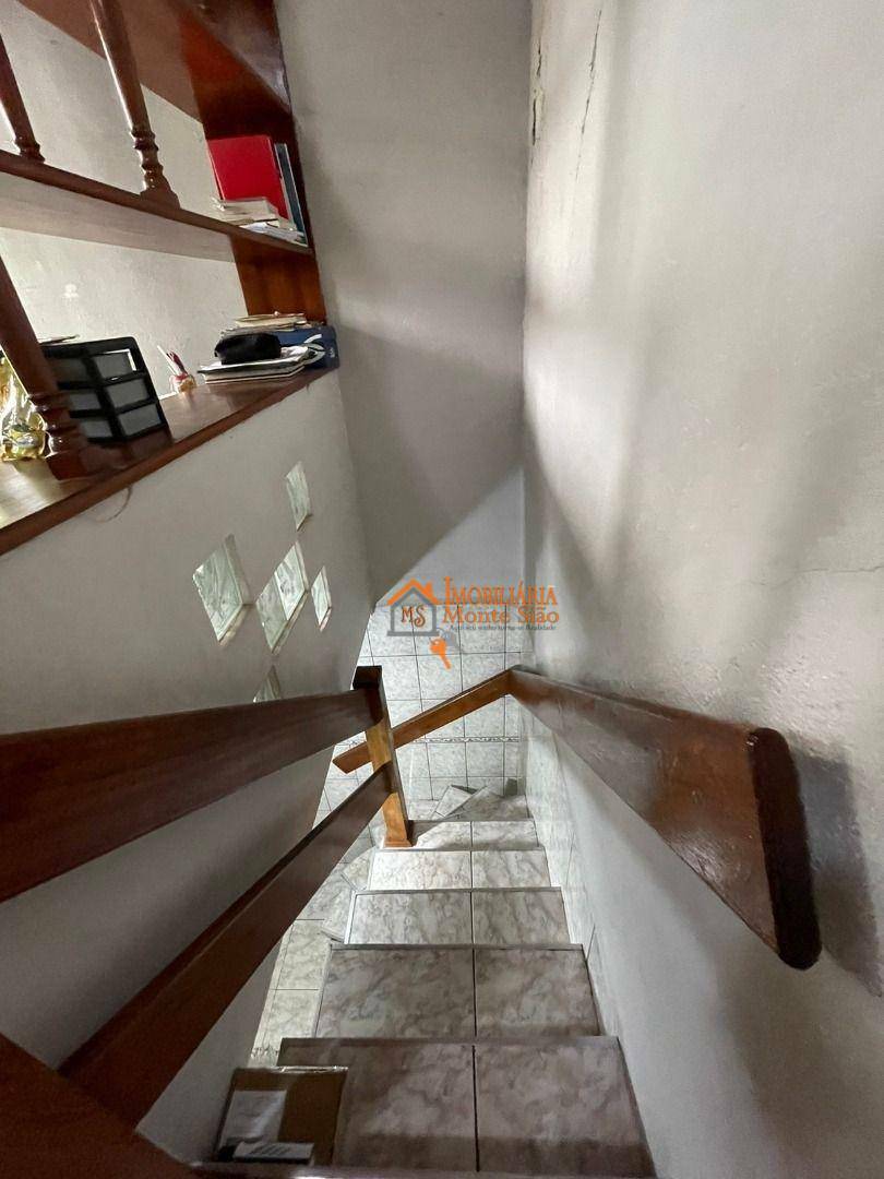 Sobrado à venda com 3 quartos, 190m² - Foto 29