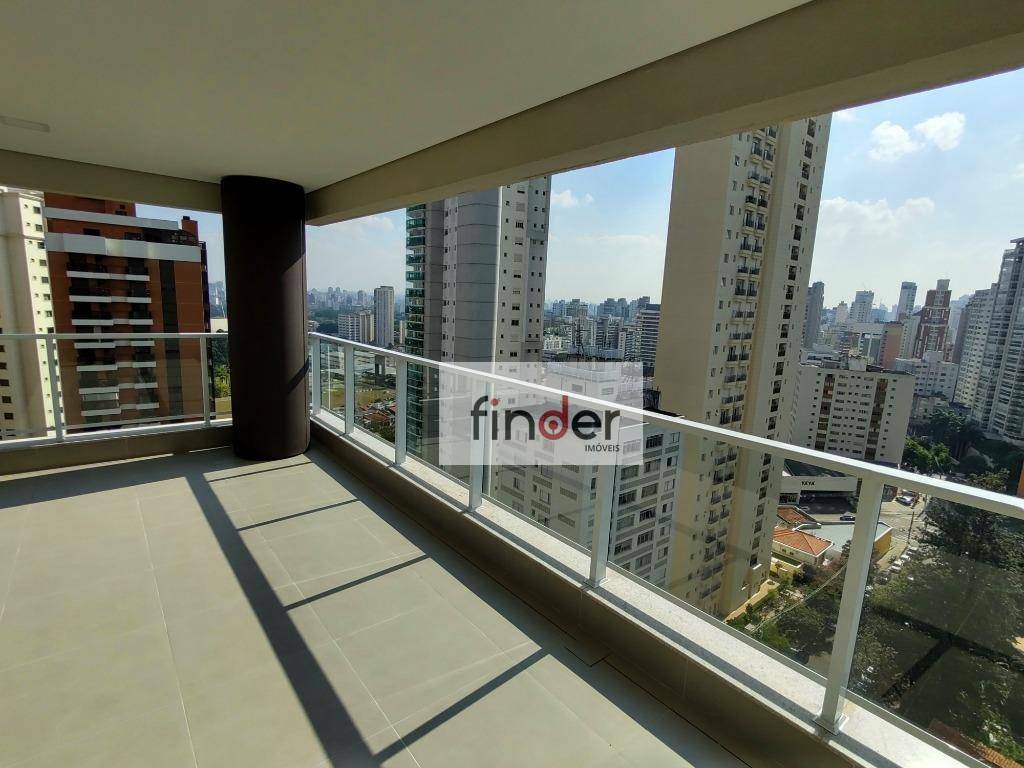 Apartamento à venda com 3 quartos, 202m² - Foto 2