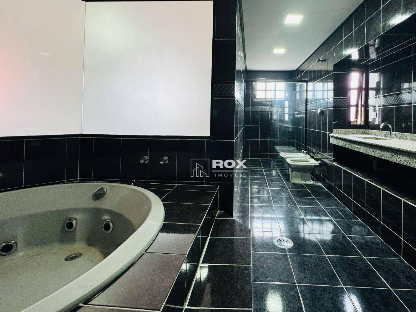 Casa à venda com 5 quartos, 350m² - Foto 43