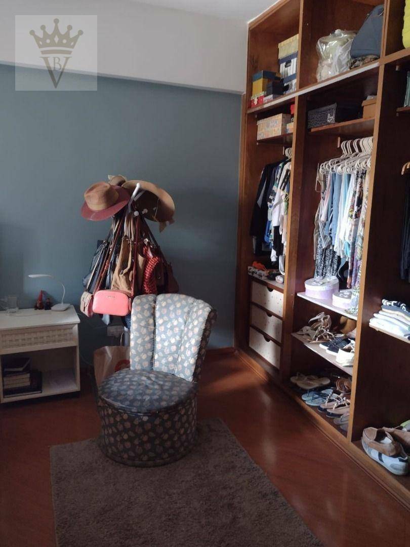 Apartamento à venda com 3 quartos, 130m² - Foto 18