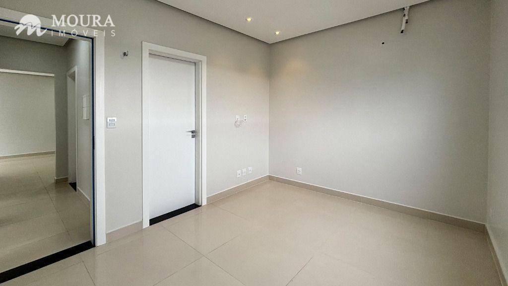 Apartamento à venda com 3 quartos, 78m² - Foto 9