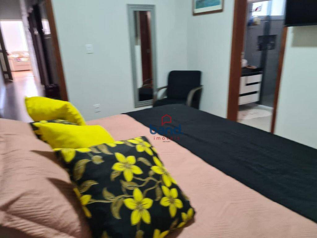 Casa de Condomínio à venda com 3 quartos, 218m² - Foto 11