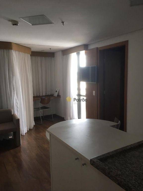 Apartamento à venda com 1 quarto, 50m² - Foto 2