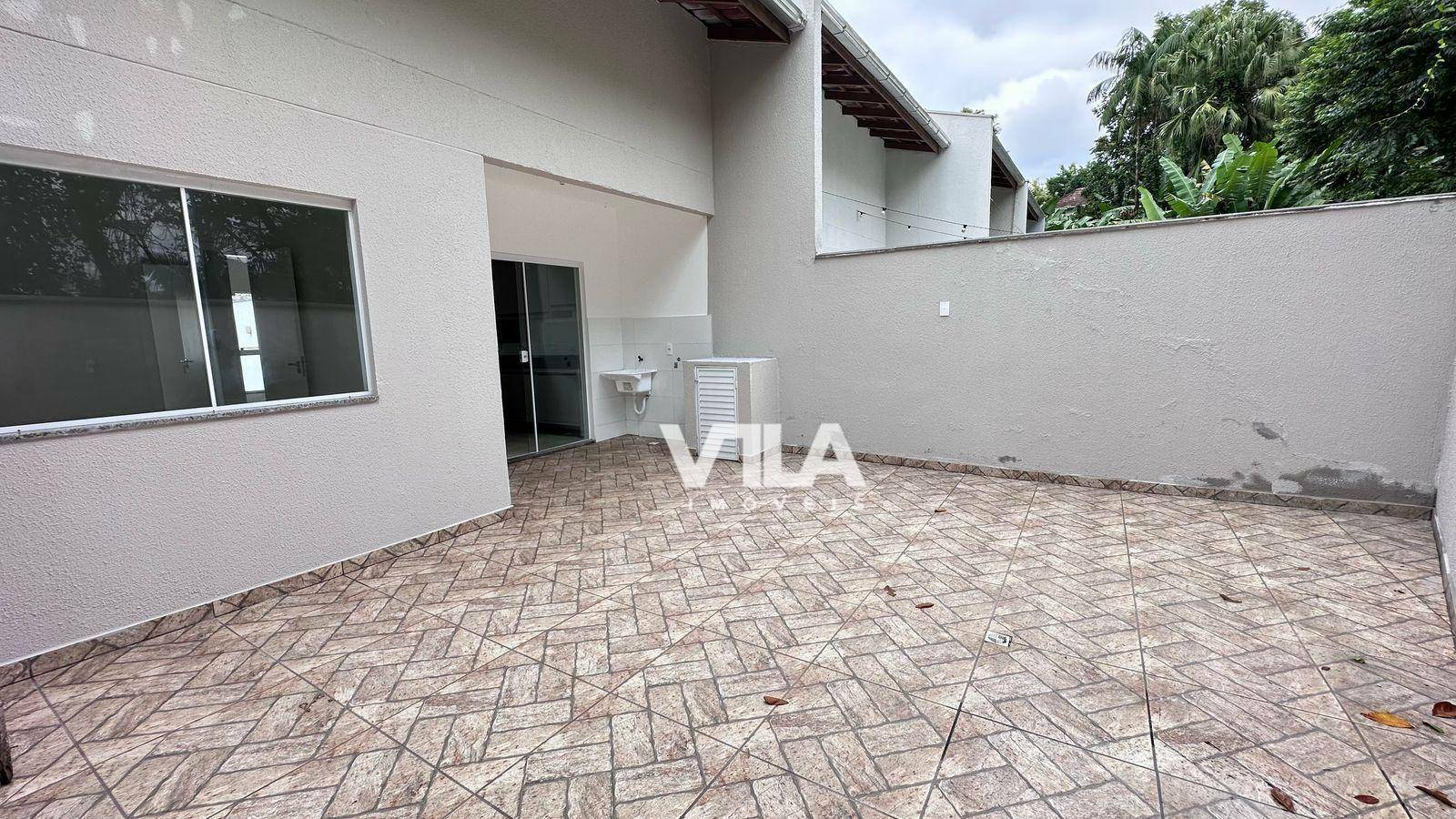 Casa à venda com 2 quartos, 58m² - Foto 9