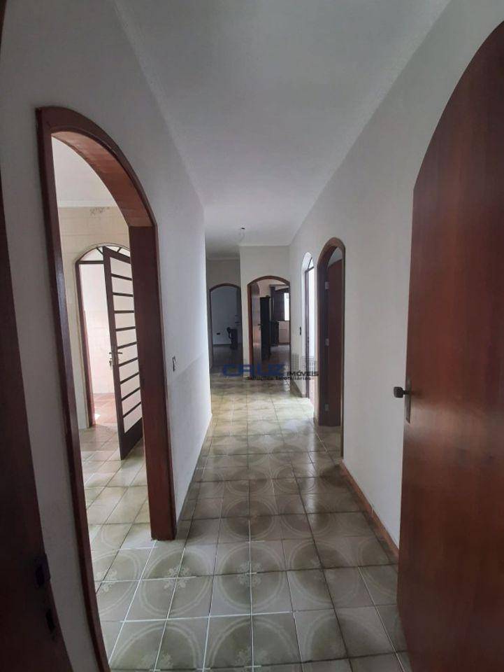 Casa à venda com 3 quartos, 165m² - Foto 9