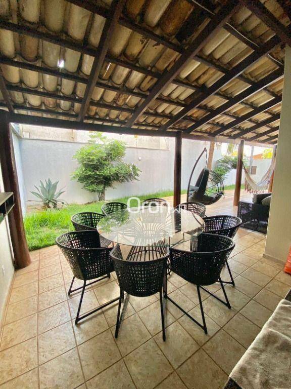 Sobrado à venda com 4 quartos, 195m² - Foto 4