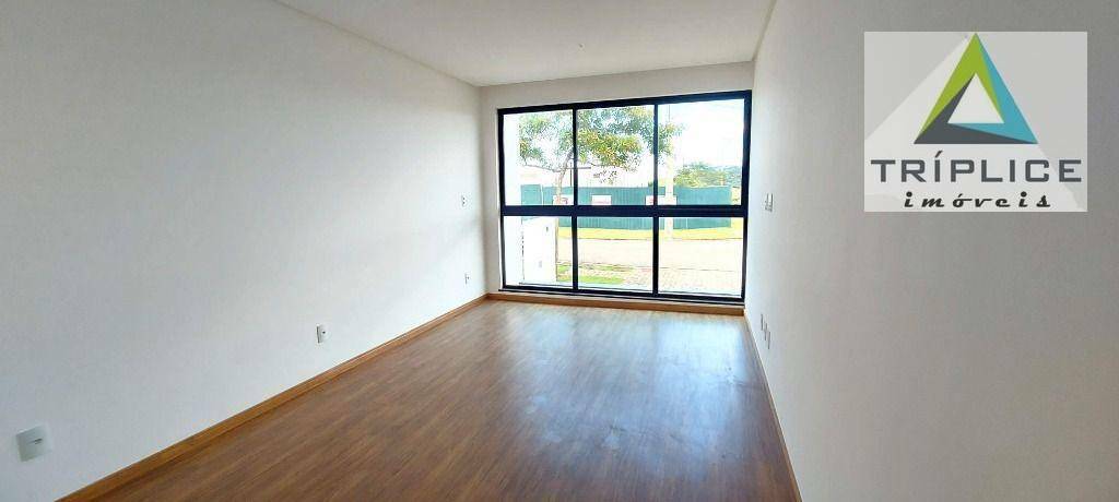 Casa de Condomínio à venda com 4 quartos, 280m² - Foto 62