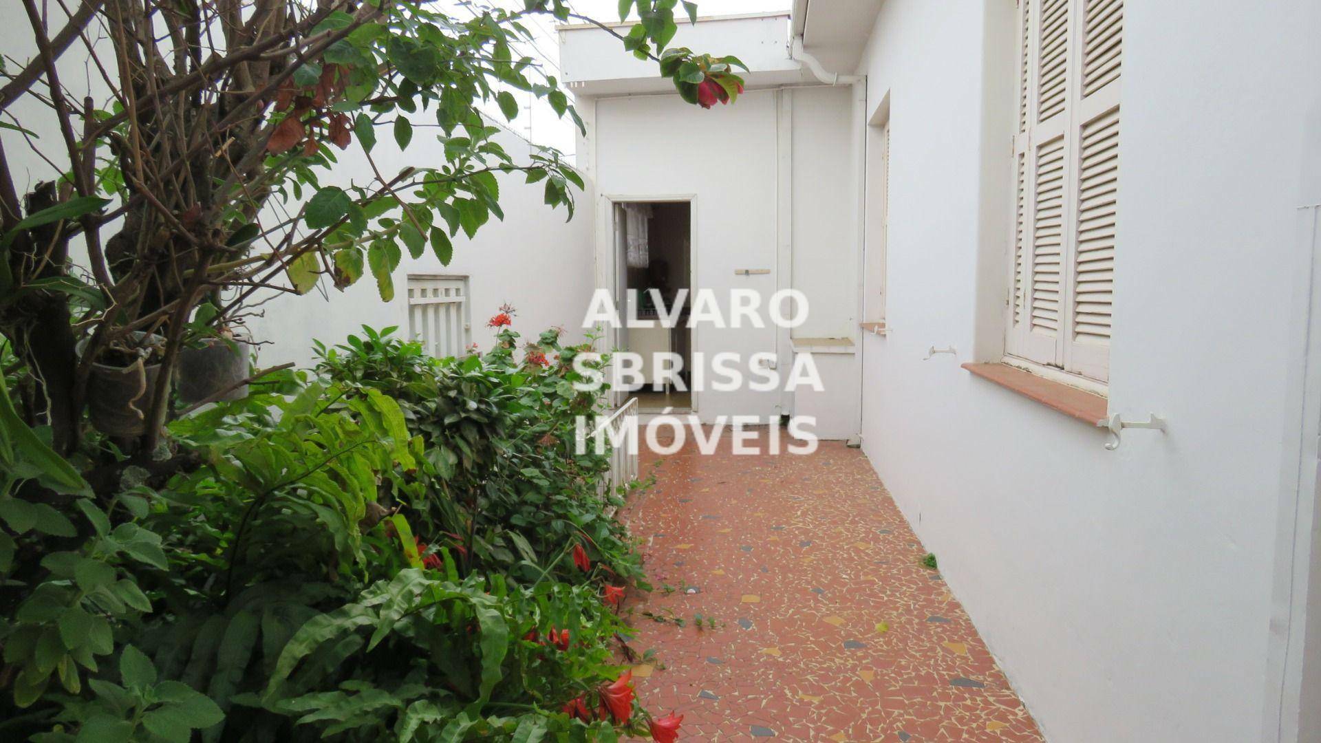 Casa à venda e aluguel com 3 quartos, 292m² - Foto 20