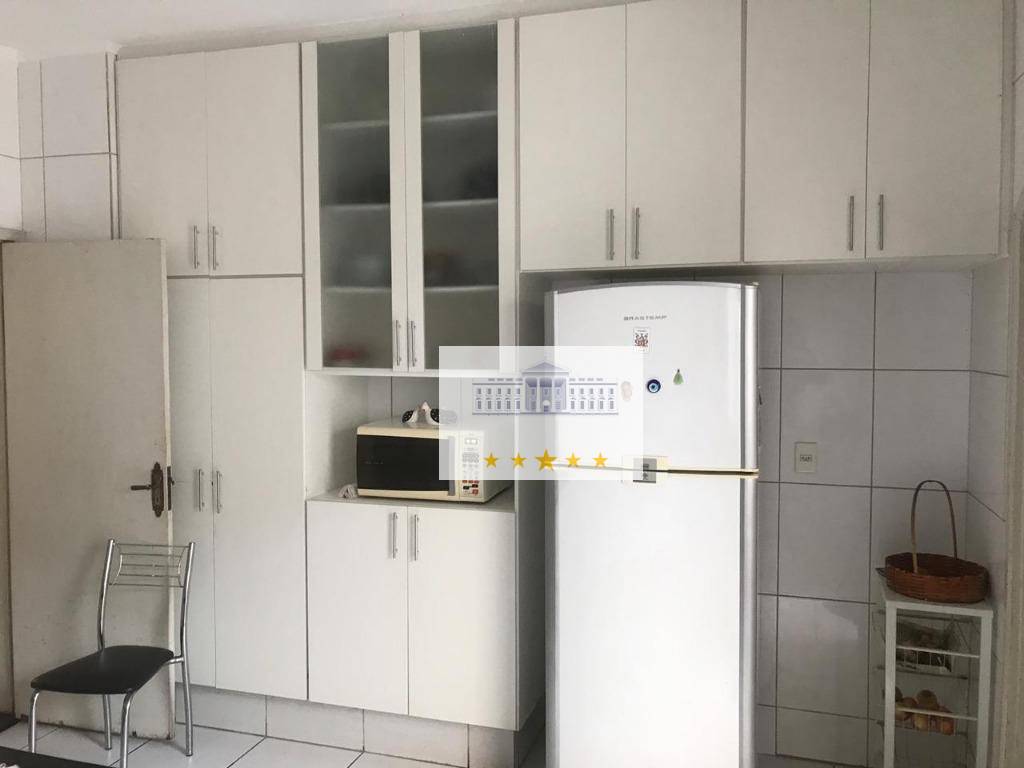 Casa à venda com 4 quartos, 390m² - Foto 21