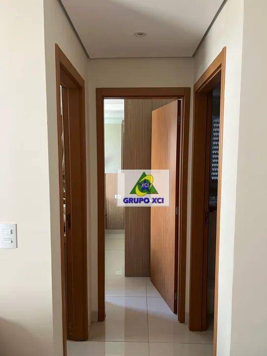 Apartamento à venda com 2 quartos, 43m² - Foto 13