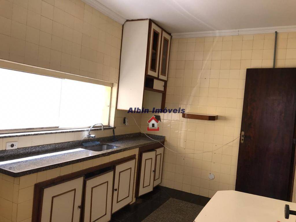 Casa à venda com 8 quartos, 360M2 - Foto 20