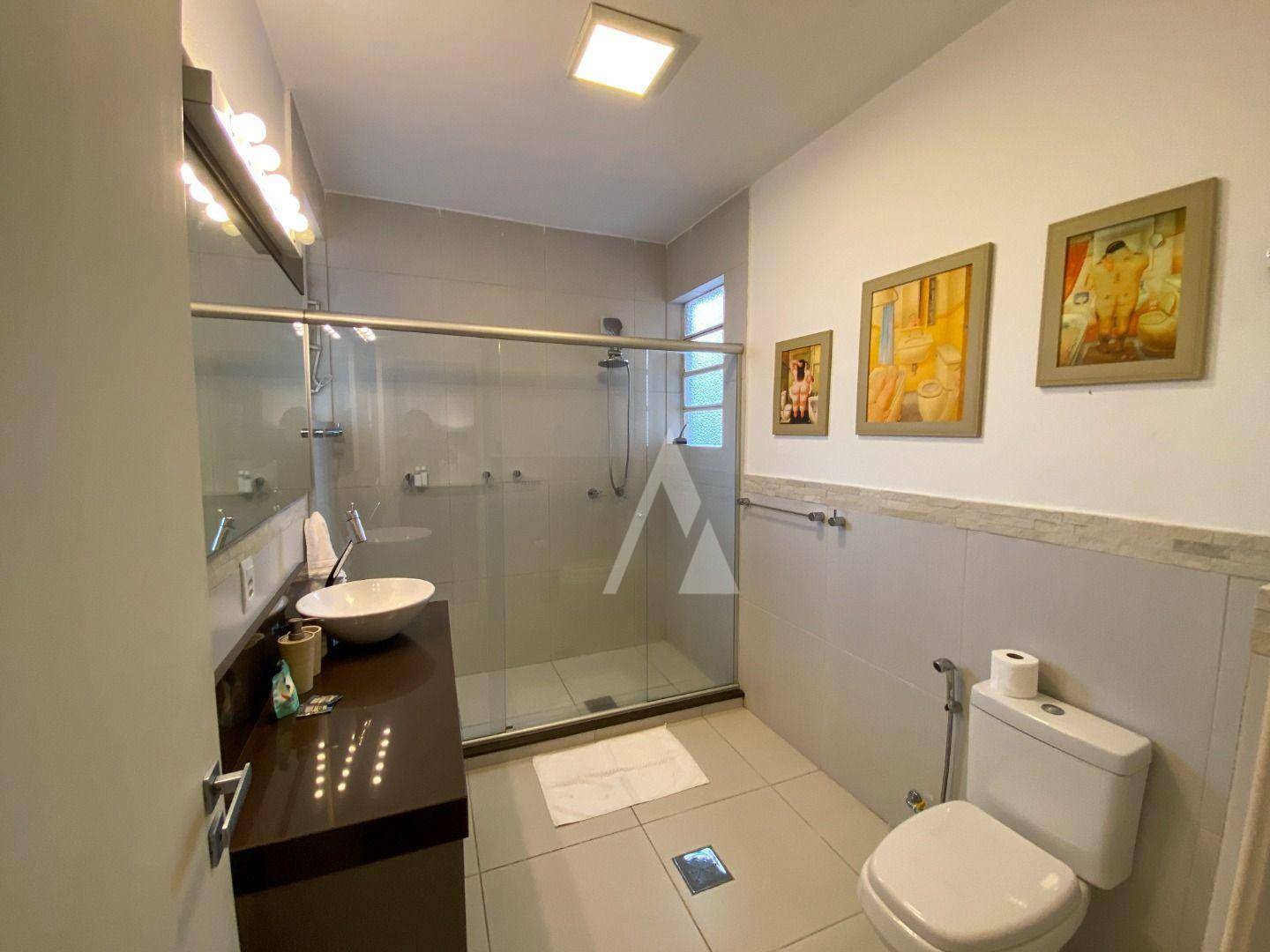 Apartamento para alugar com 3 quartos, 150m² - Foto 20