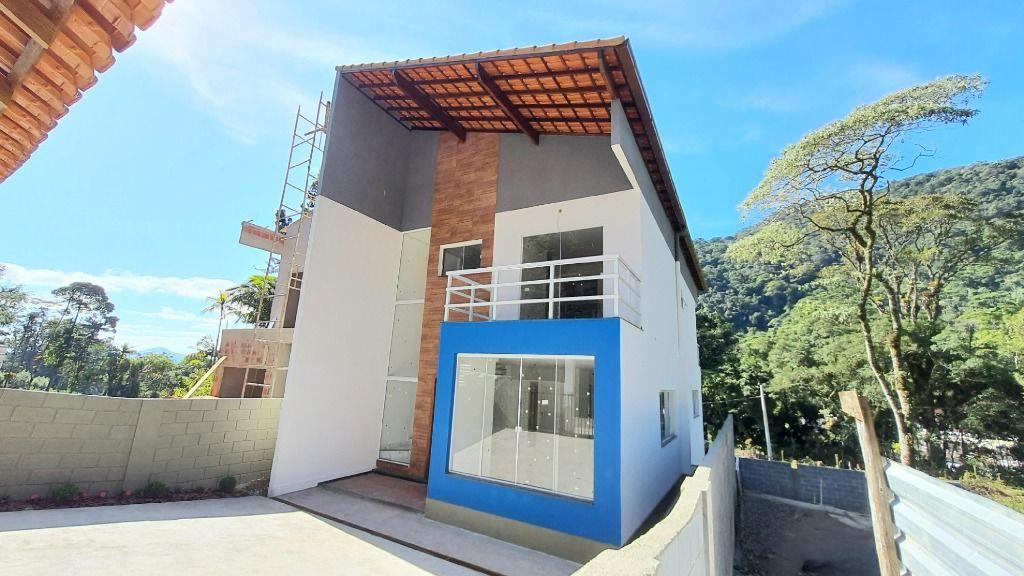 Casa à venda com 4 quartos, 212m² - Foto 31