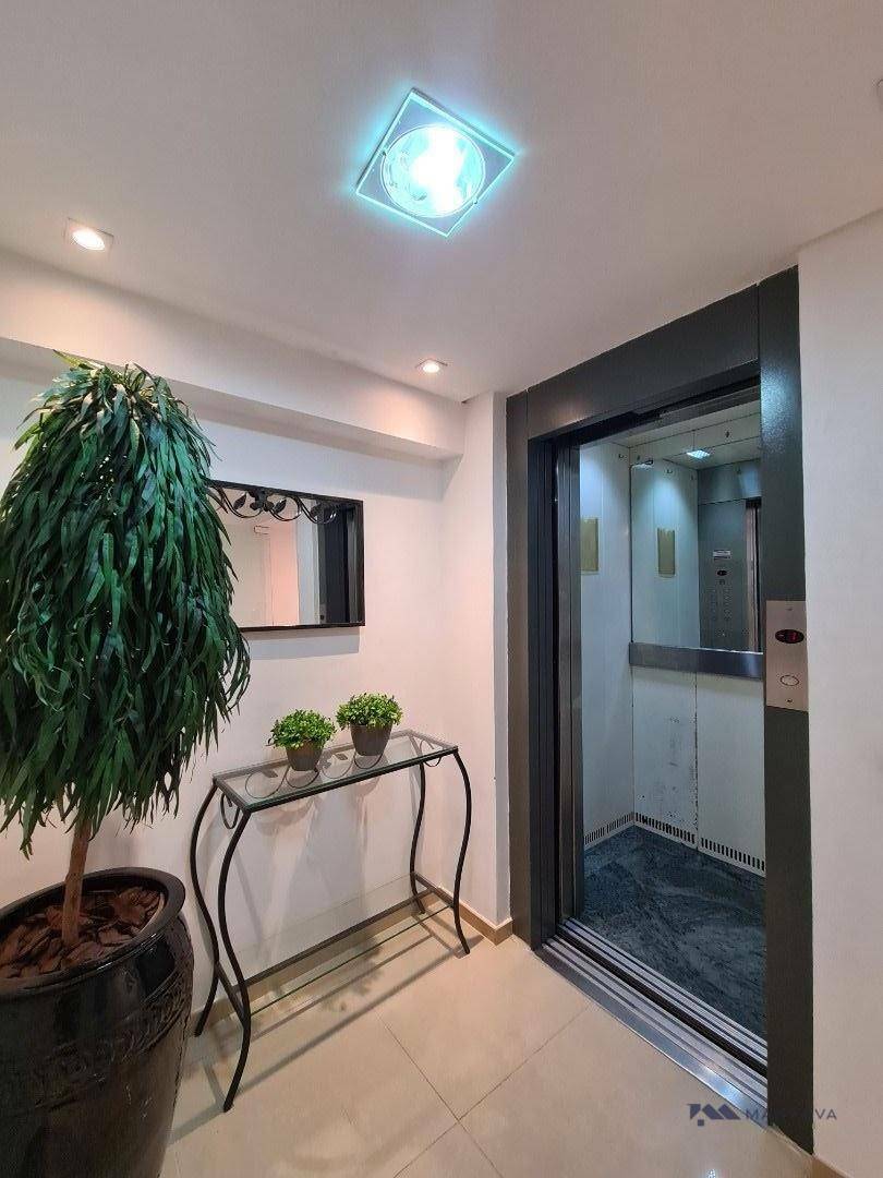 Apartamento à venda e aluguel com 2 quartos, 50m² - Foto 17