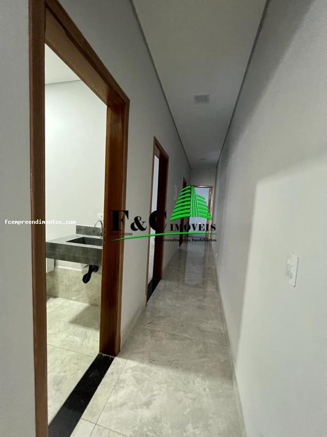 Casa à venda com 3 quartos, 156m² - Foto 18