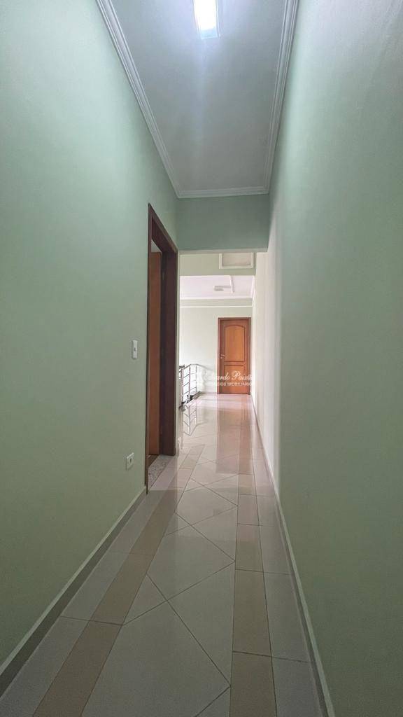 Sobrado à venda com 3 quartos, 200m² - Foto 9