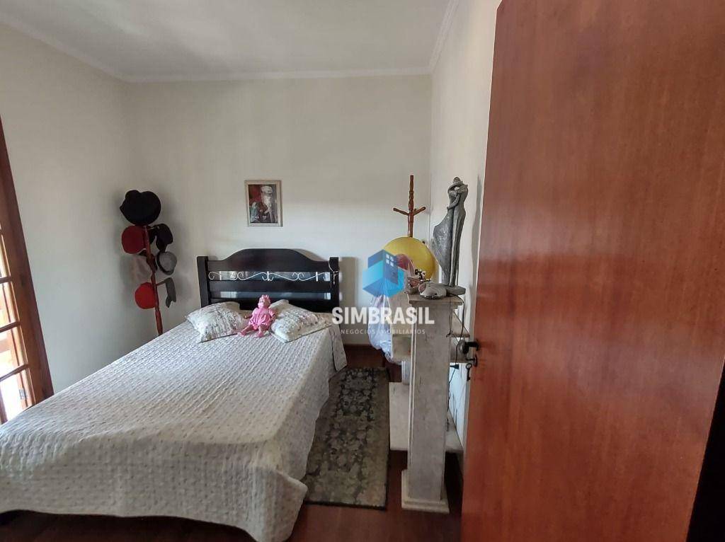 Casa à venda com 3 quartos, 194m² - Foto 15