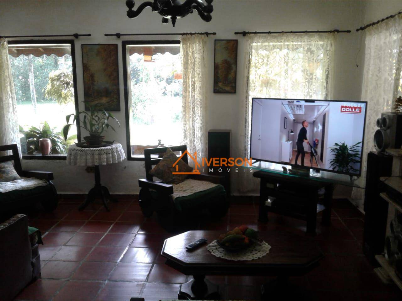 Sítio à venda com 3 quartos, 300m² - Foto 5