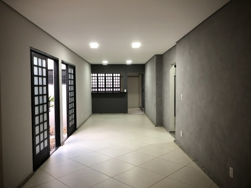 Apartamento à venda com 3 quartos, 300m² - Foto 4