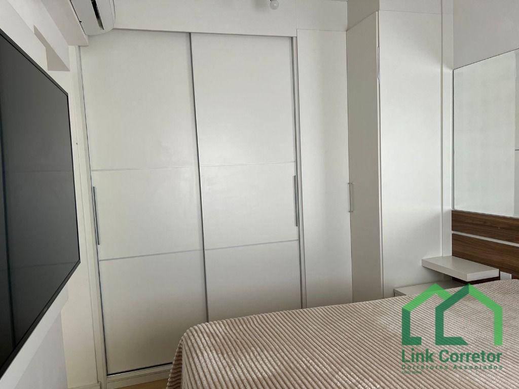 Apartamento à venda com 3 quartos, 76m² - Foto 8