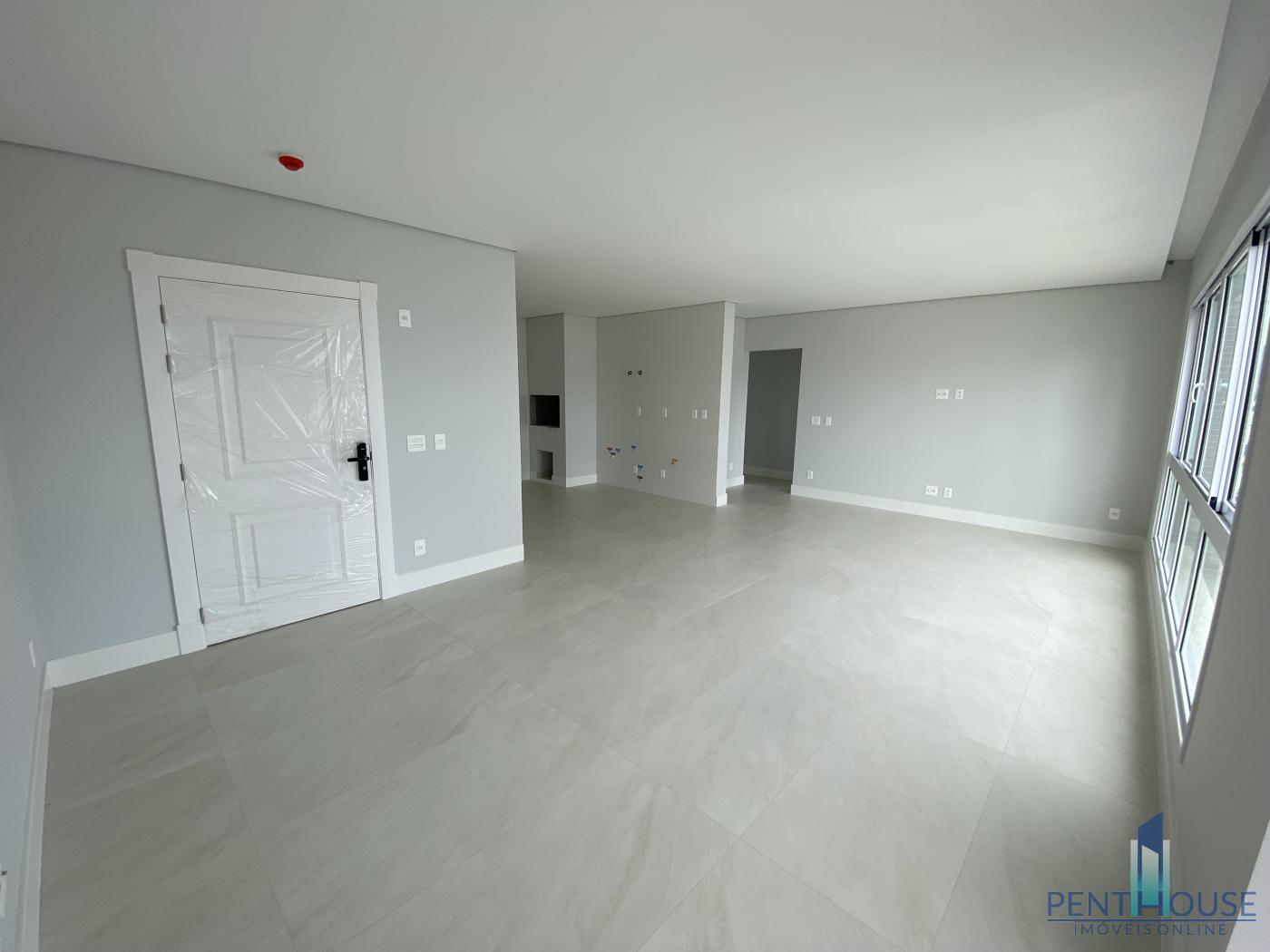 Apartamento à venda com 4 quartos, 132m² - Foto 2