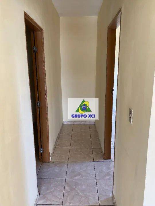 Casa à venda com 4 quartos, 130m² - Foto 16