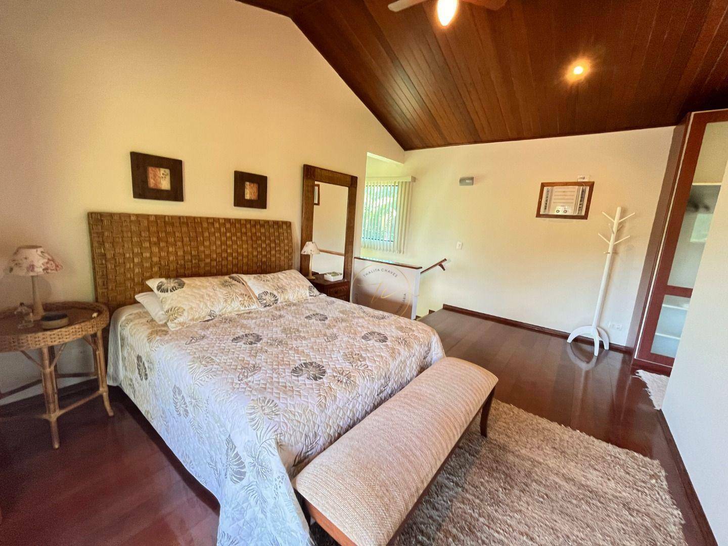 Casa de Condomínio à venda com 4 quartos, 300m² - Foto 22