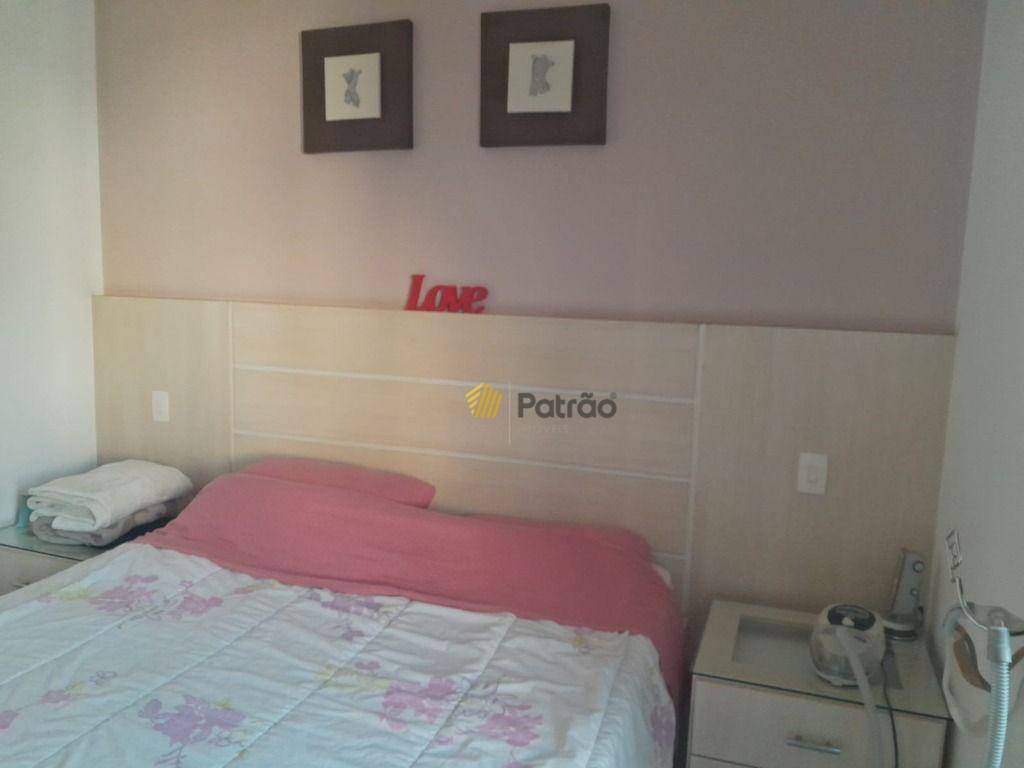 Apartamento para alugar com 3 quartos, 130m² - Foto 4