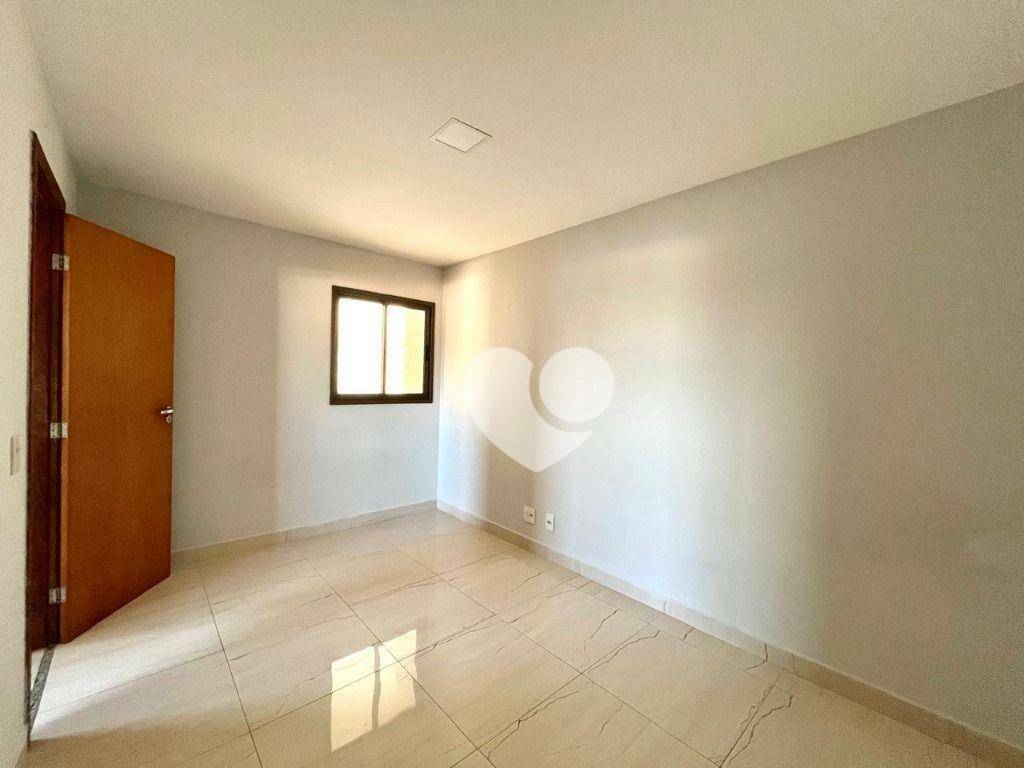 Apartamento para alugar com 3 quartos, 165m² - Foto 12