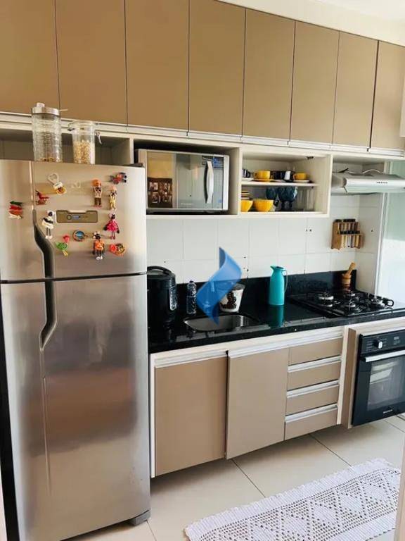 Apartamento à venda com 2 quartos, 63m² - Foto 7