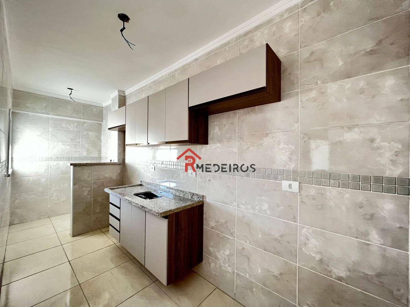 Apartamento à venda com 2 quartos, 70m² - Foto 28