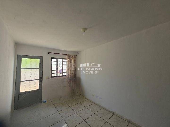 Casa, 2 quartos, 48 m² - Foto 1